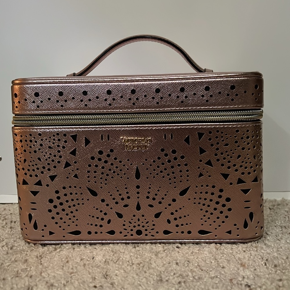 Victoria’s Secret Train Case